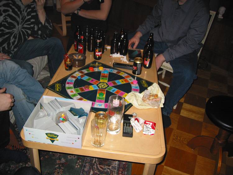 Trivial Pursuit alkaa