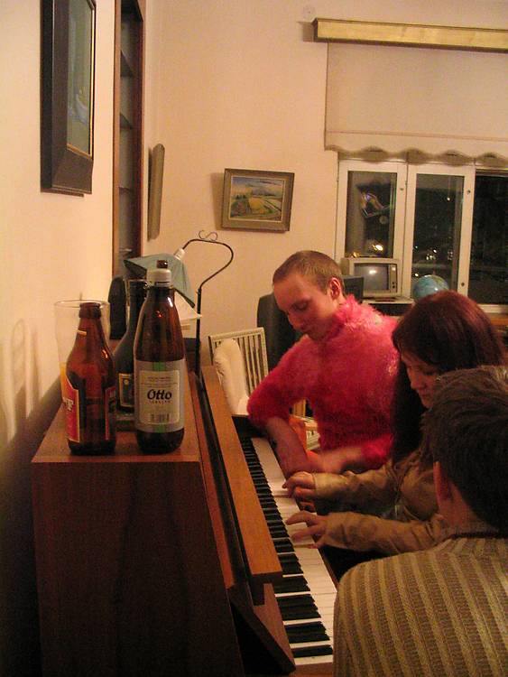   marble ei ole tottunut pianoon jossa on satoja koskettimia